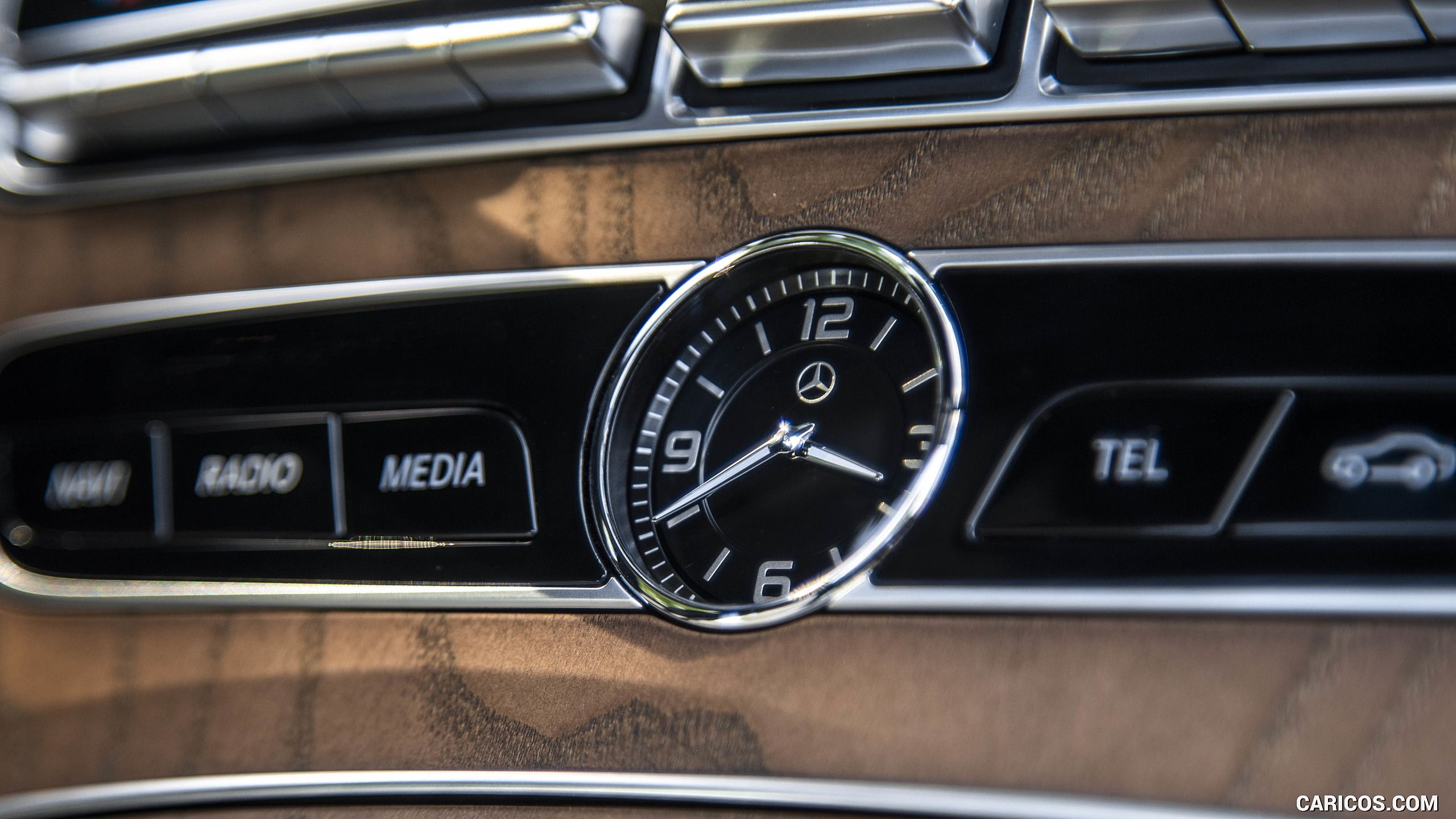 2019 Mercedes-Benz E450 4MATIC E-Class Sedan (US-Spec) - Interior, Detail, #49 of 62