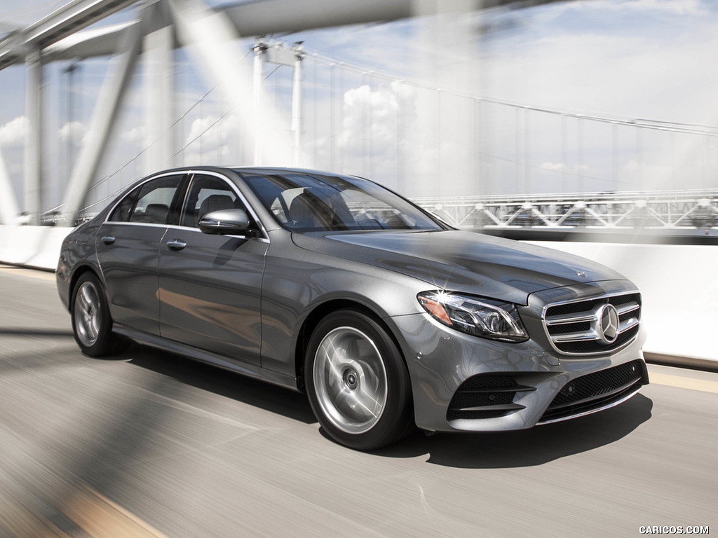 2019 Mercedes-Benz E450 4MATIC E-Class Sedan (US-Spec) - Front Three-Quarter