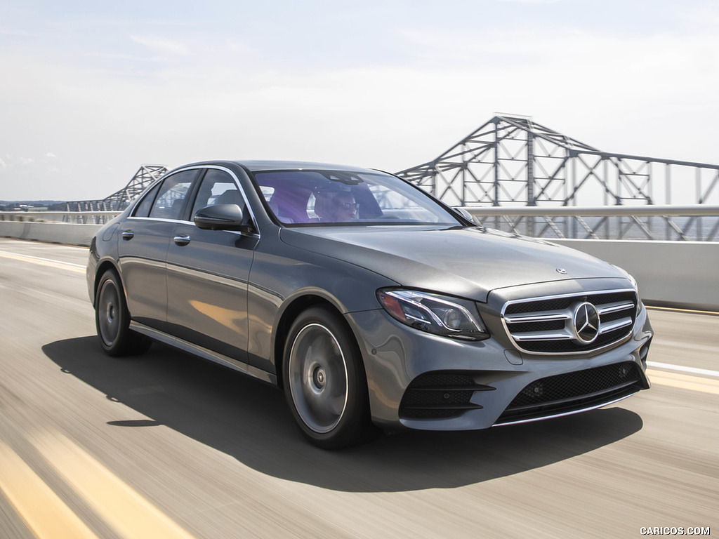 2019 Mercedes-Benz E450 4MATIC E-Class Sedan (US-Spec) - Front Three-Quarter