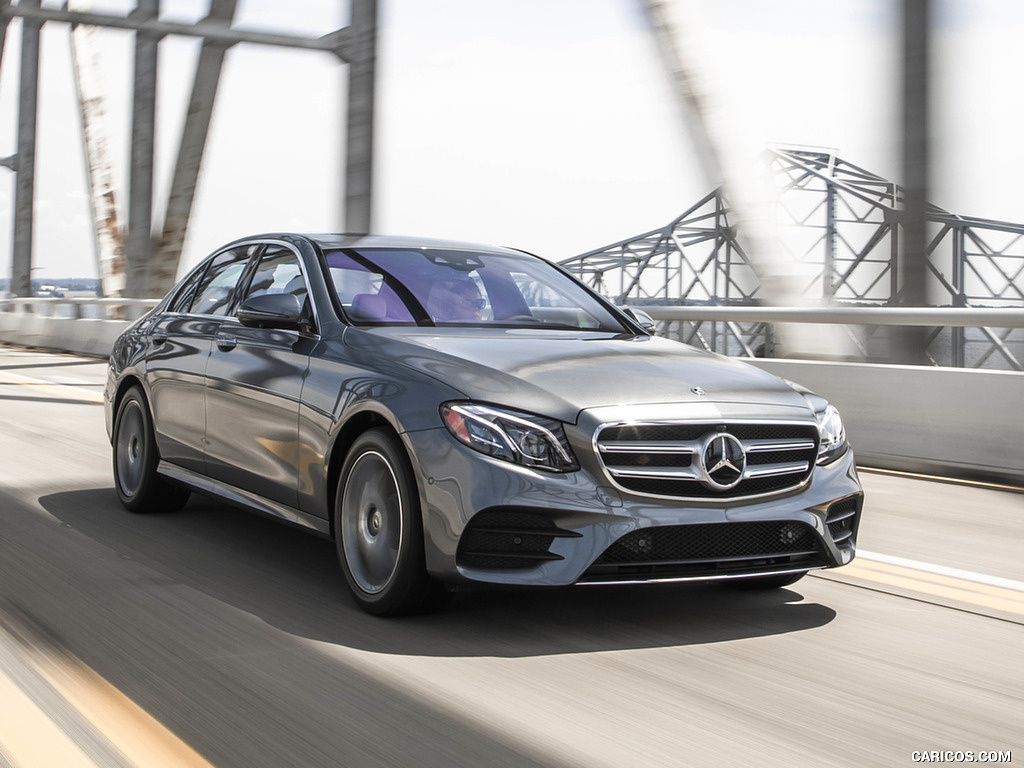 2019 Mercedes-Benz E450 4MATIC E-Class Sedan (US-Spec) - Front Three-Quarter