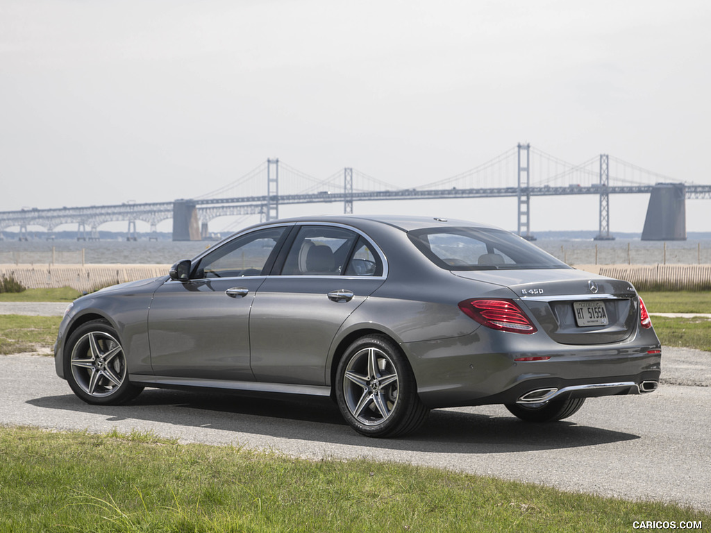 2019 Mercedes-Benz E450 4MATIC E-Class Sedan (US-Spec) - Rear Three-Quarter