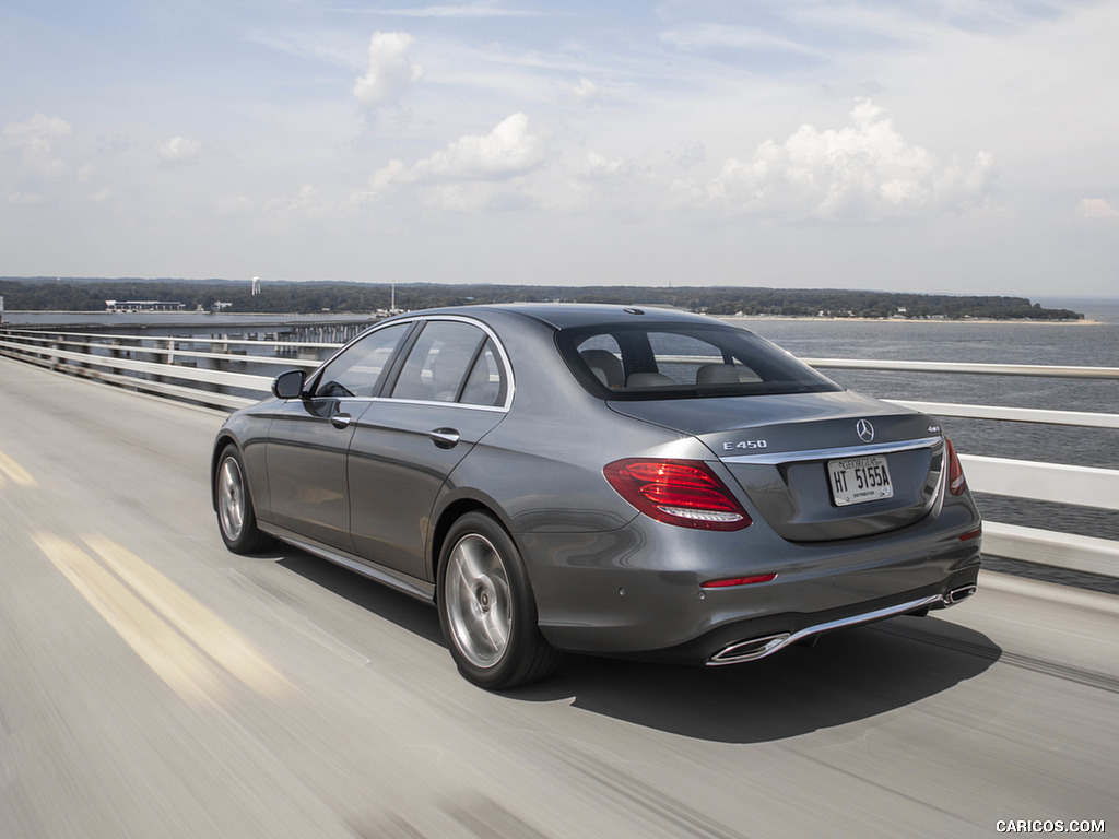 2019 Mercedes-Benz E450 4MATIC E-Class Sedan (US-Spec) - Rear Three-Quarter