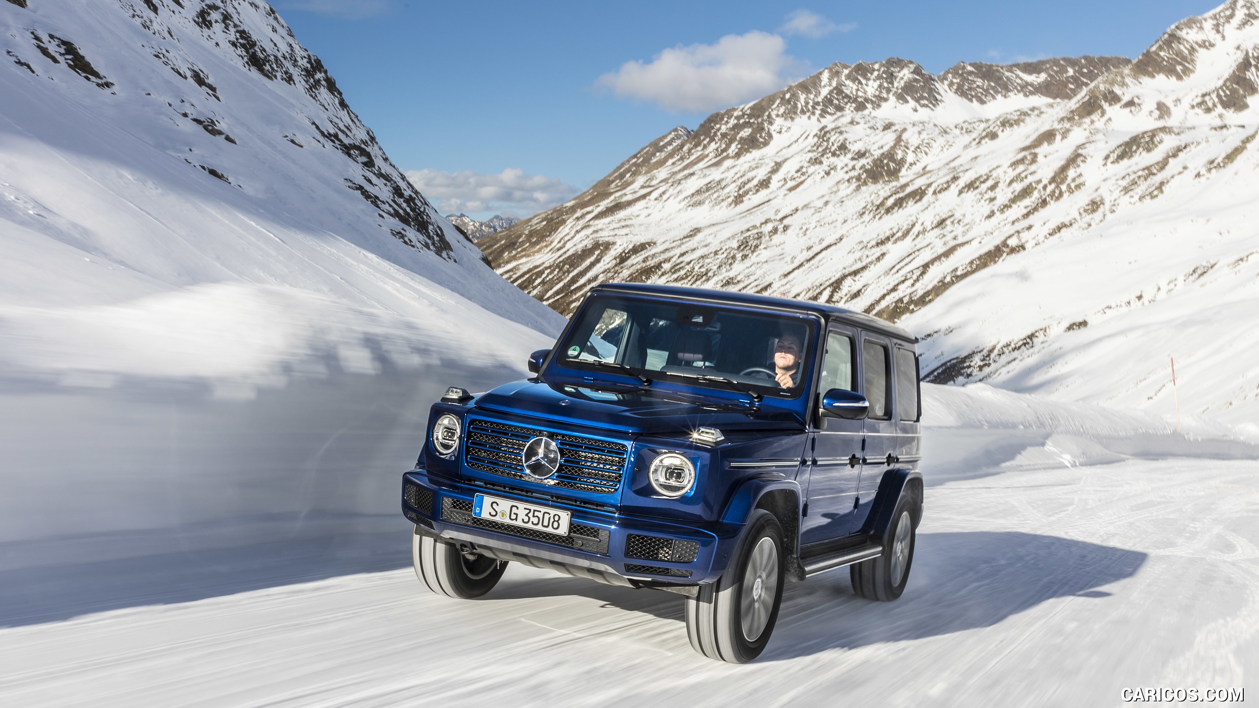 2019 Mercedes-Benz G 350 d (Brilliant Blue Metallic) - In Snow - Front Three-Quarter, #28 of 51