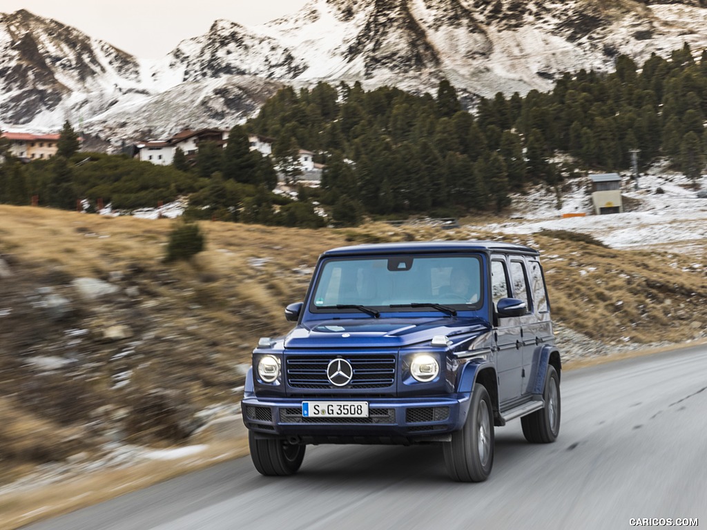 2019 Mercedes-Benz G 350 d (Brilliant Blue Metallic) - Front