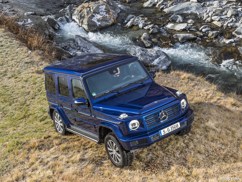 2019 Mercedes-Benz G 350 d (Brilliant Blue Metallic) - Front Three-Quarter