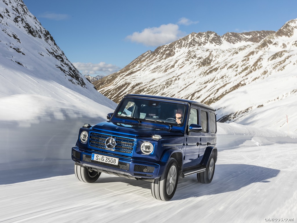 2019 Mercedes-Benz G 350 d (Brilliant Blue Metallic) - In Snow - Front Three-Quarter