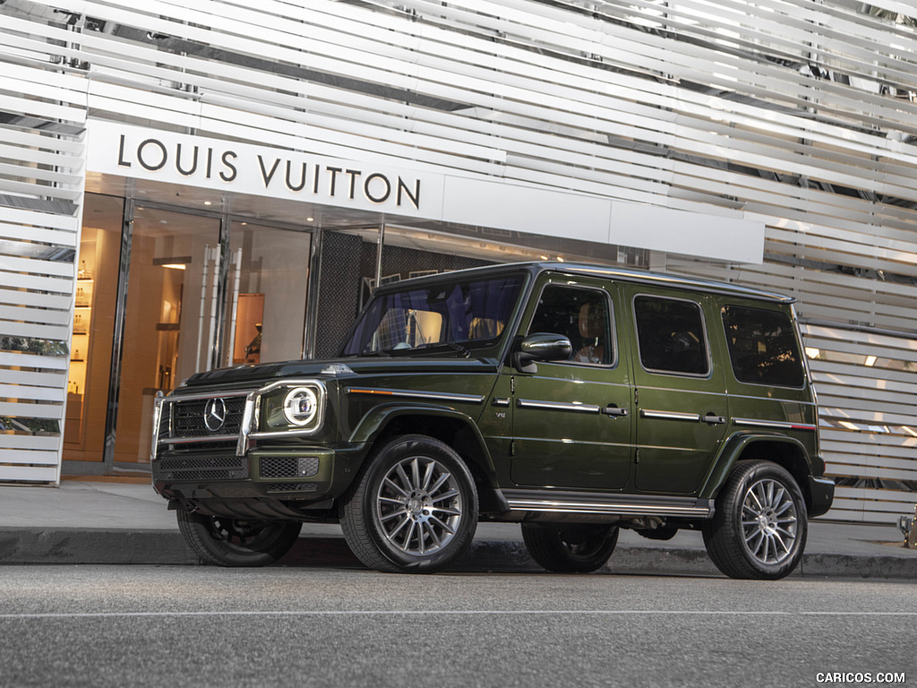 2019 Mercedes-Benz G550 G-Class (U.S.-Spec) - Front Three-Quarter