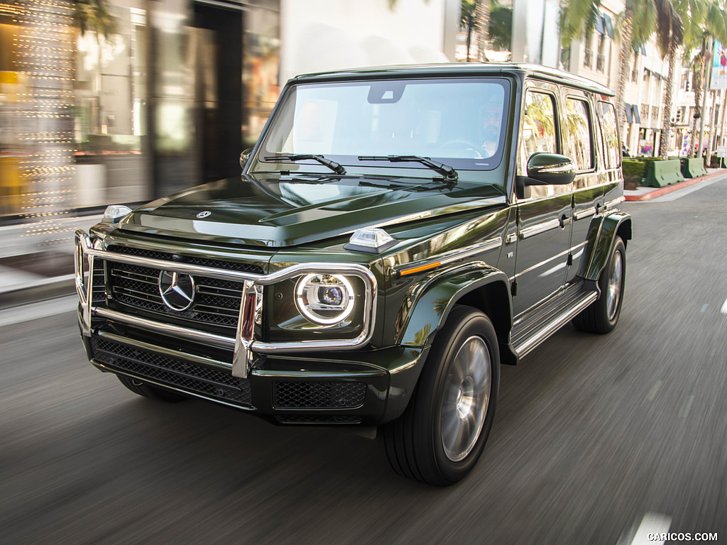 2019 Mercedes-Benz G550 G-Class (U.S.-Spec) - Front Three-Quarter