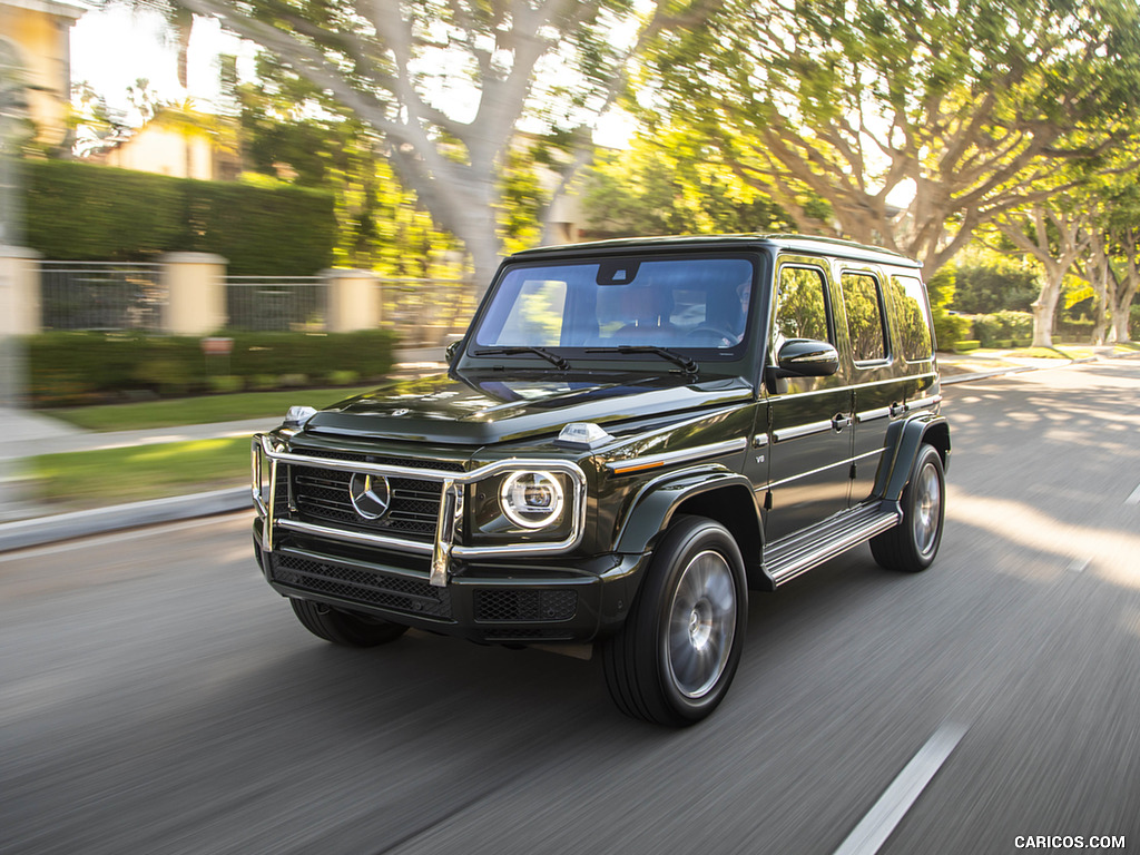 2019 Mercedes-Benz G550 G-Class (U.S.-Spec) - Front Three-Quarter