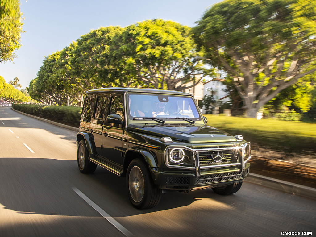 2019 Mercedes-Benz G550 G-Class (U.S.-Spec) - Front Three-Quarter