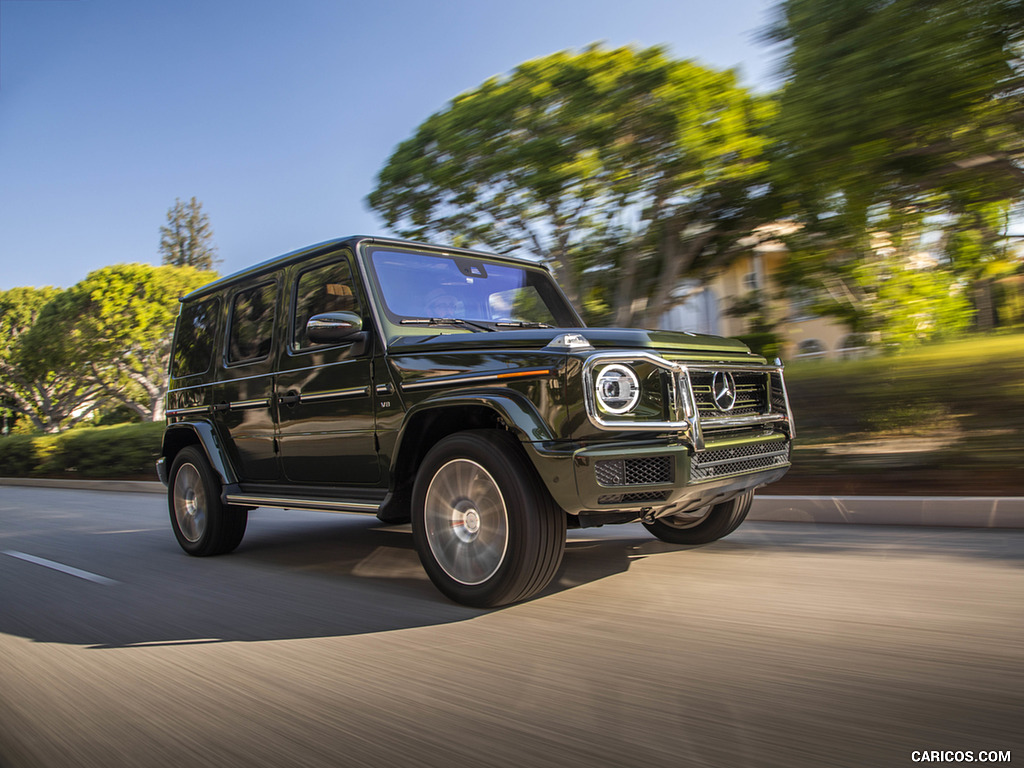 2019 Mercedes-Benz G550 G-Class (U.S.-Spec) - Front Three-Quarter