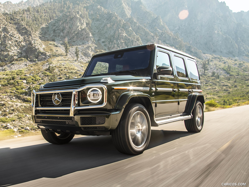 2019 Mercedes-Benz G550 G-Class (U.S.-Spec) - Front Three-Quarter