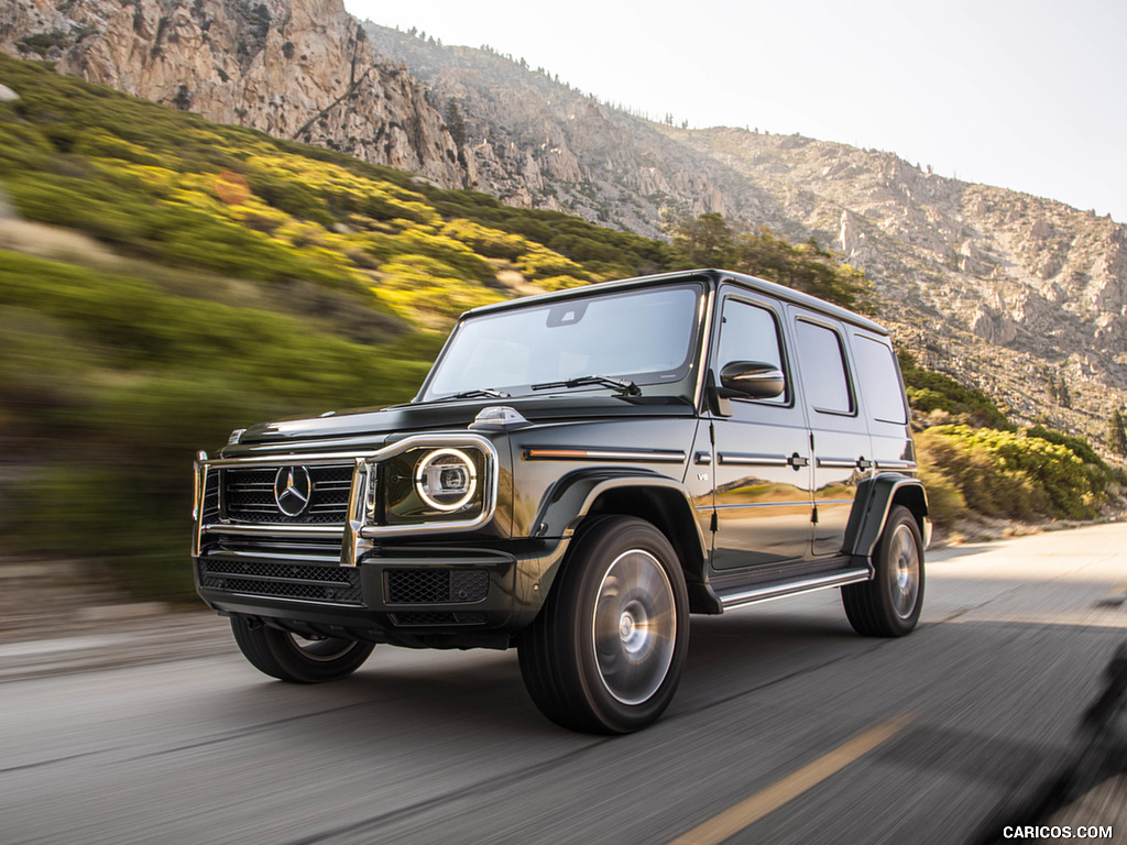 2019 Mercedes-Benz G550 G-Class (U.S.-Spec) - Front Three-Quarter