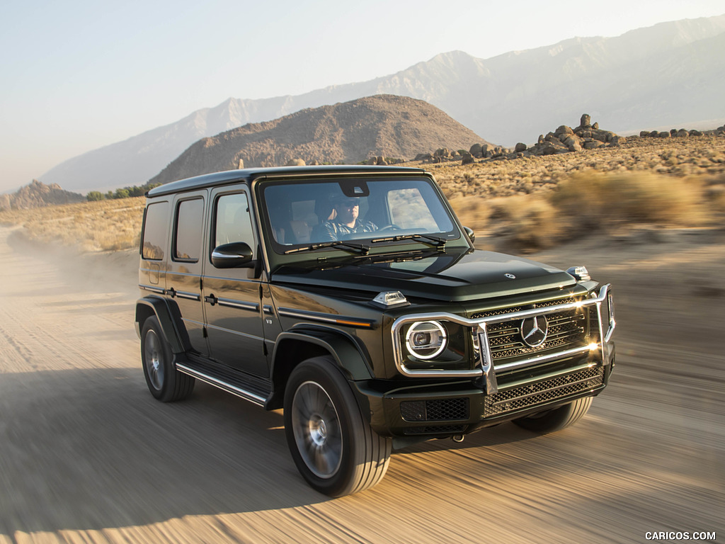 2019 Mercedes-Benz G550 G-Class (U.S.-Spec) - Front Three-Quarter