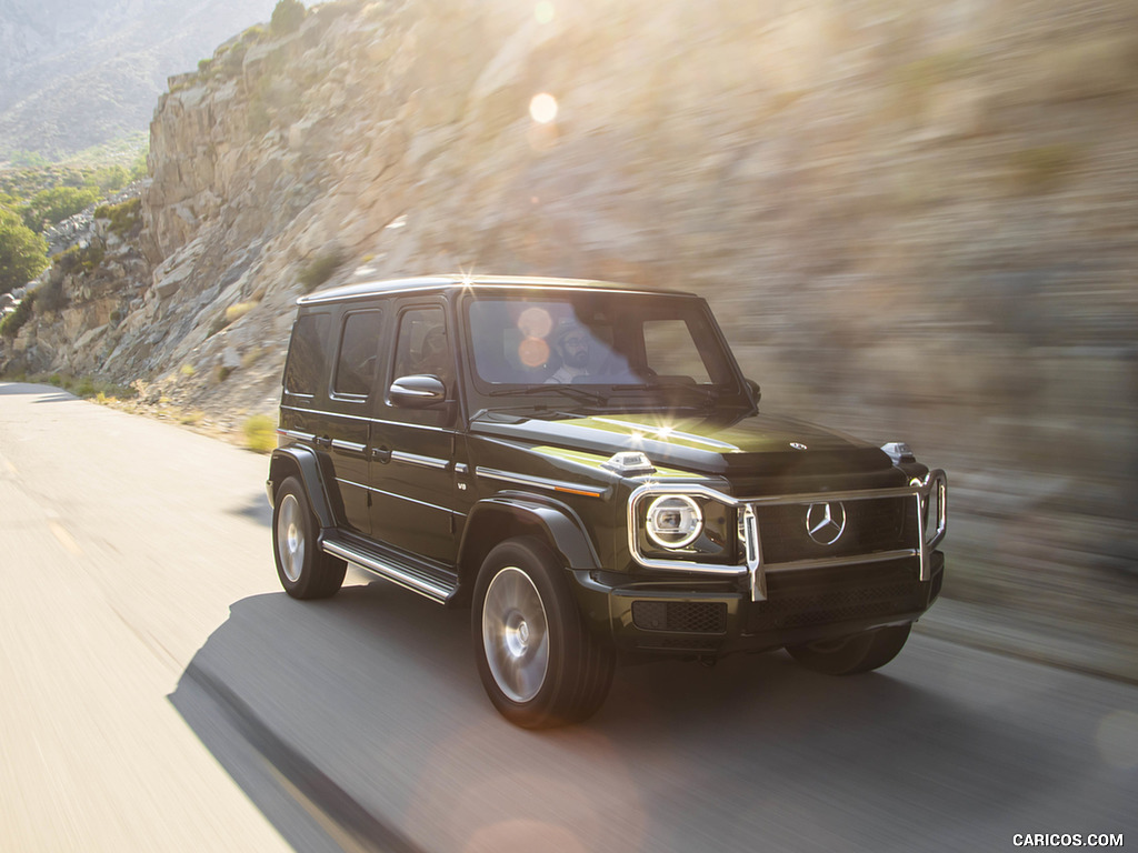 2019 Mercedes-Benz G550 G-Class (U.S.-Spec) - Front Three-Quarter