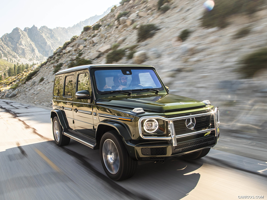 2019 Mercedes-Benz G550 G-Class (U.S.-Spec) - Front Three-Quarter