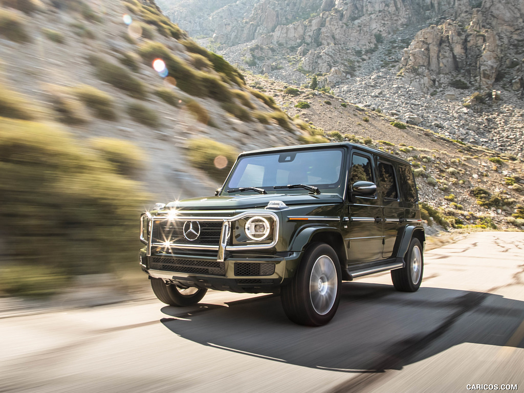 2019 Mercedes-Benz G550 G-Class (U.S.-Spec) - Front Three-Quarter