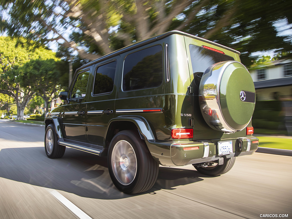 2019 Mercedes-Benz G550 G-Class (U.S.-Spec) - Rear Three-Quarter