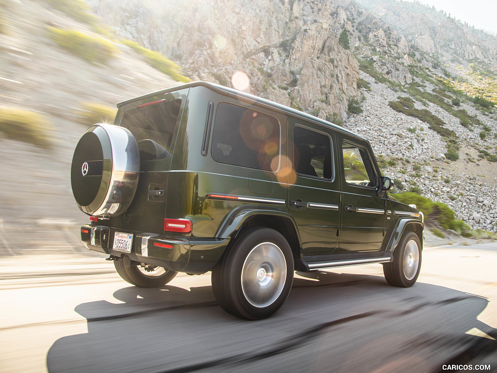 2019 Mercedes-Benz G550 G-Class (U.S.-Spec) - Rear Three-Quarter