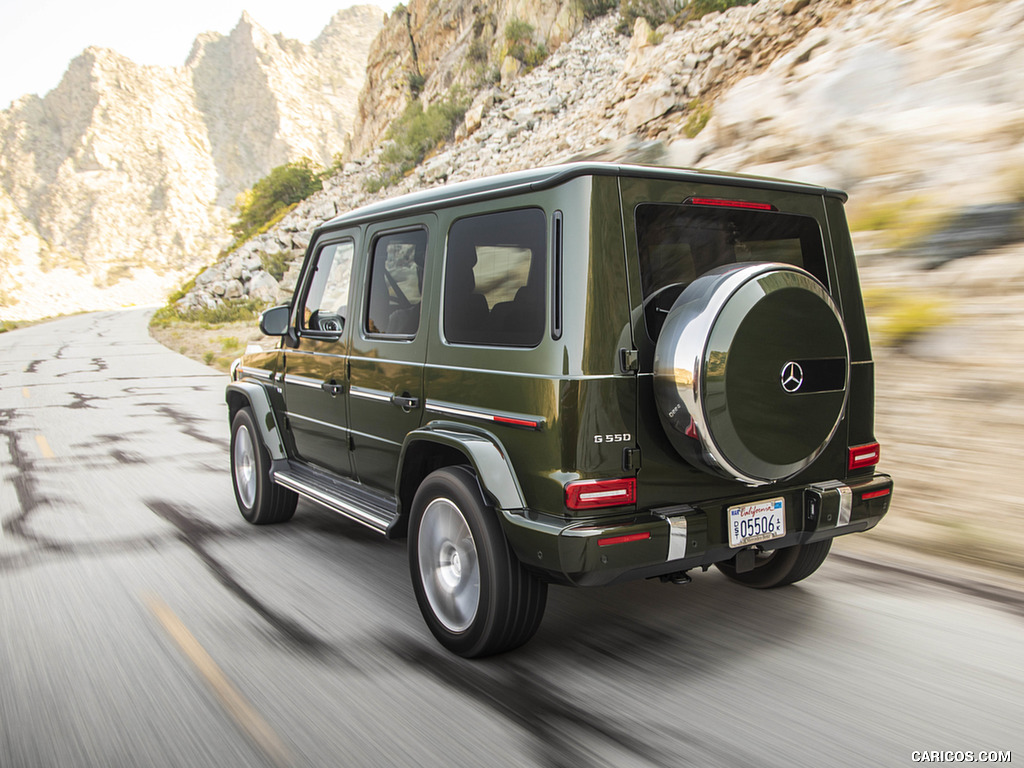 2019 Mercedes-Benz G550 G-Class (U.S.-Spec) - Rear Three-Quarter