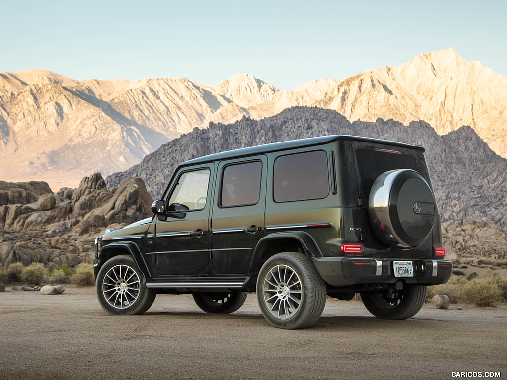 2019 Mercedes-Benz G550 G-Class (U.S.-Spec) - Rear Three-Quarter