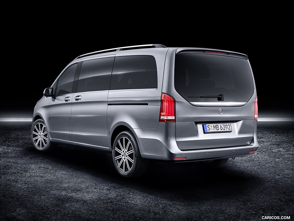 2019 Mercedes-Benz V-Class EXCLUSIVE Line (Color: Selenit Grey Metallic) - Rear Three-Quarter