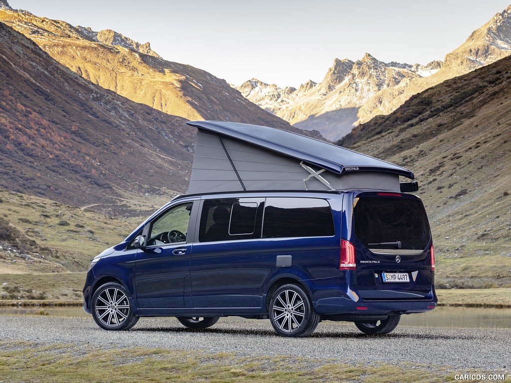 2019 Mercedes-Benz V-Class Marco Polo (Color: Cavansit Blue Metallic) - Rear Three-Quarter