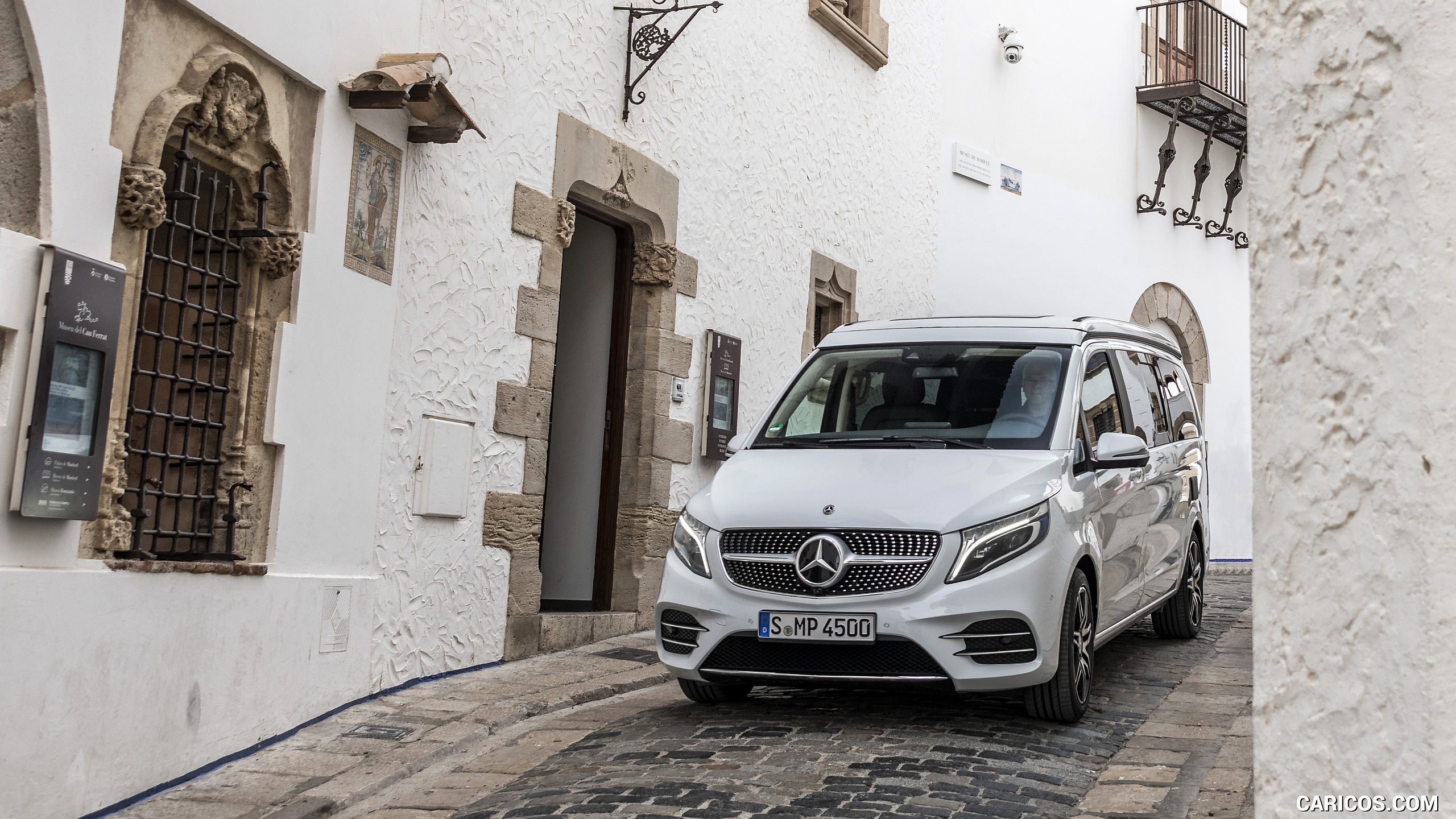 2019 Mercedes-Benz V-Class Marco Polo 300d AMG Line (Color: Mountain Crystal White Metallic) - Front, #182 of 216