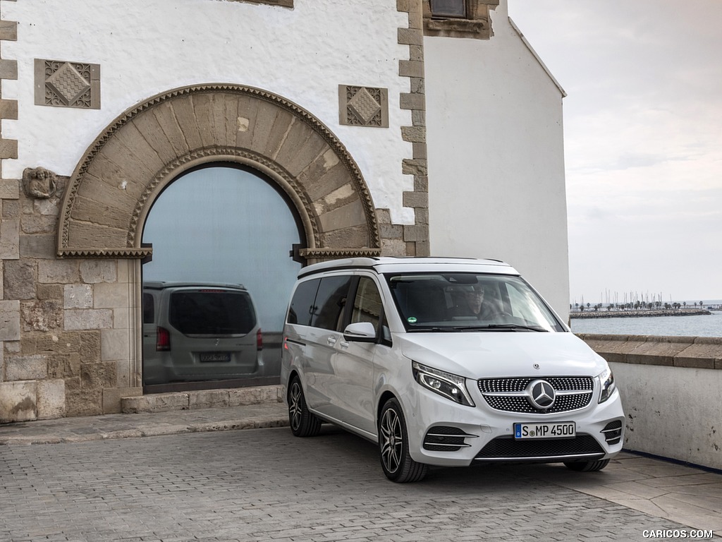 2019 Mercedes-Benz V-Class Marco Polo 300d AMG Line (Color: Mountain Crystal White Metallic) - Front Three-Quarter