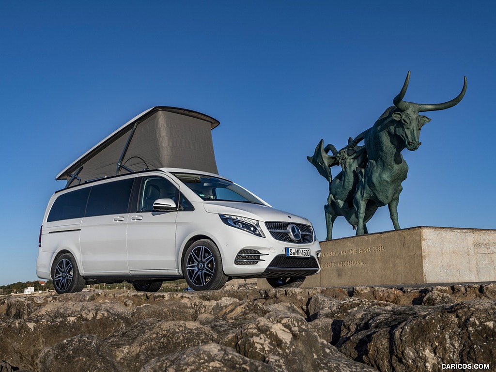 2019 Mercedes-Benz V-Class Marco Polo 300d AMG Line (Color: Mountain Crystal White Metallic) - Front Three-Quarter