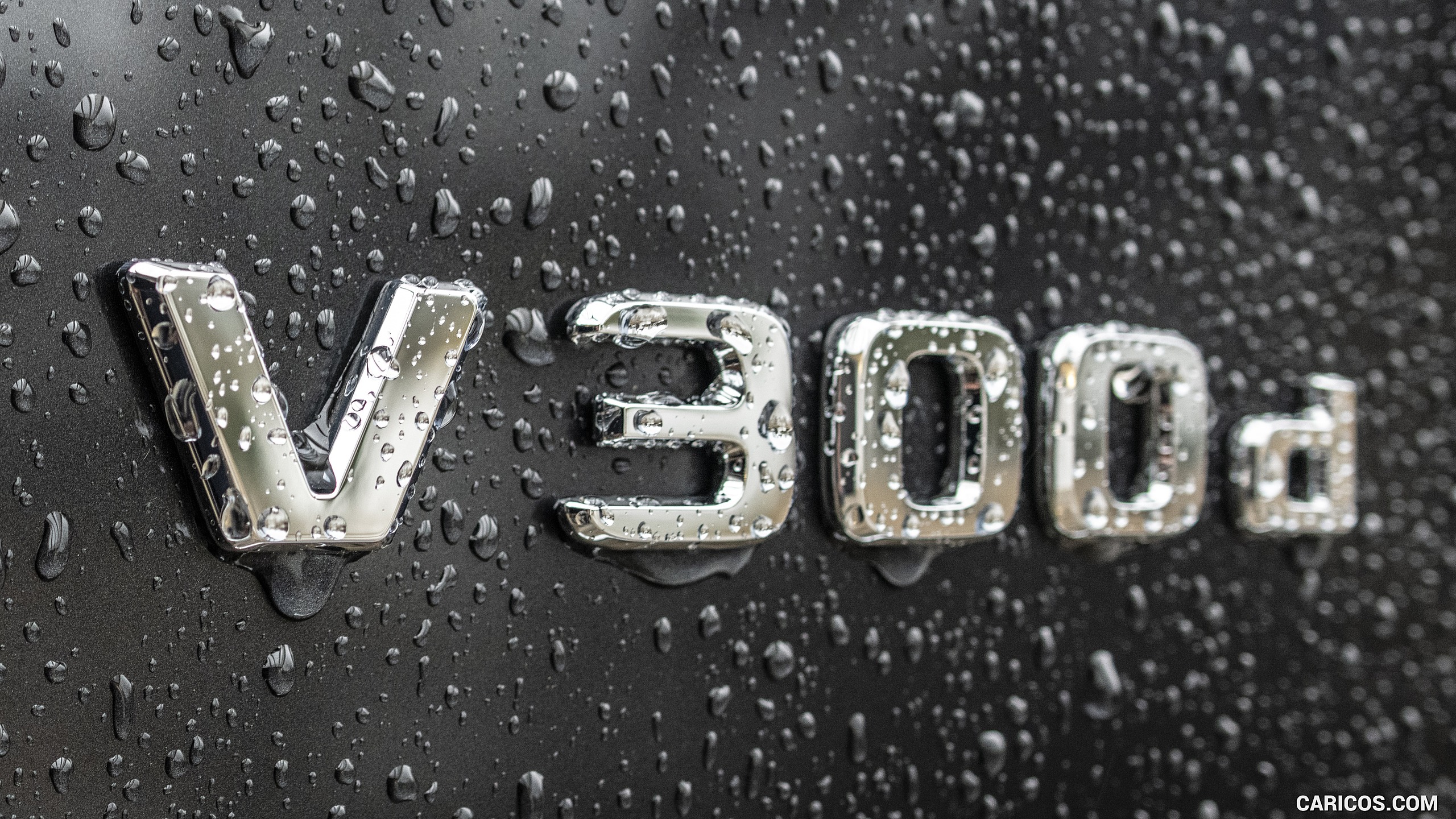 2019 Mercedes-Benz V-Class V300d AMG Line (Color: Graphite Grey Metallic) - Badge, #141 of 216