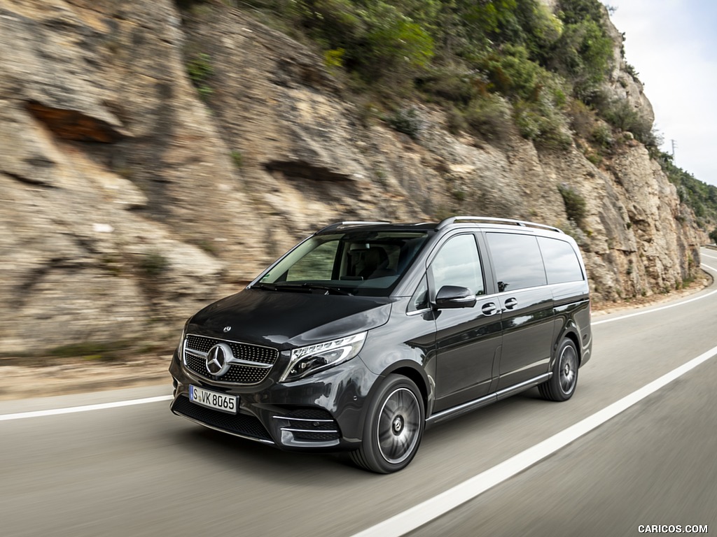 2019 Mercedes-Benz V-Class V300d AMG Line (Color: Graphite Grey Metallic) - Front Three-Quarter