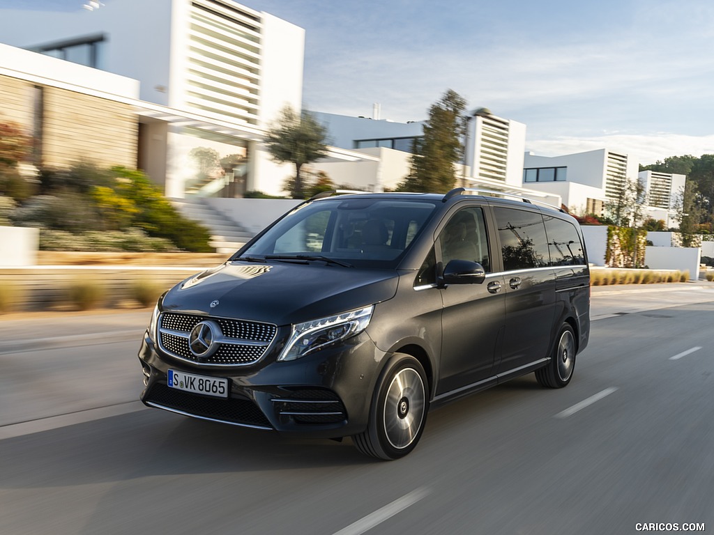 2019 Mercedes-Benz V-Class V300d AMG Line (Color: Graphite Grey Metallic) - Front Three-Quarter