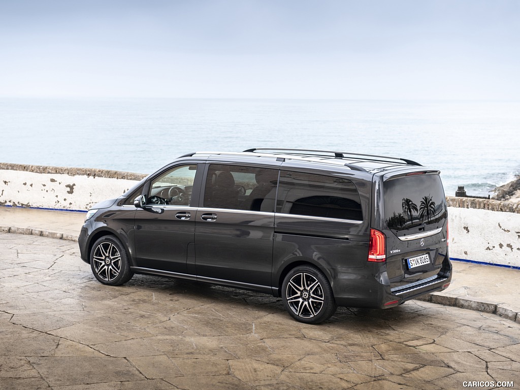 2019 Mercedes-Benz V-Class V300d AMG Line (Color: Graphite Grey Metallic) - Rear Three-Quarter