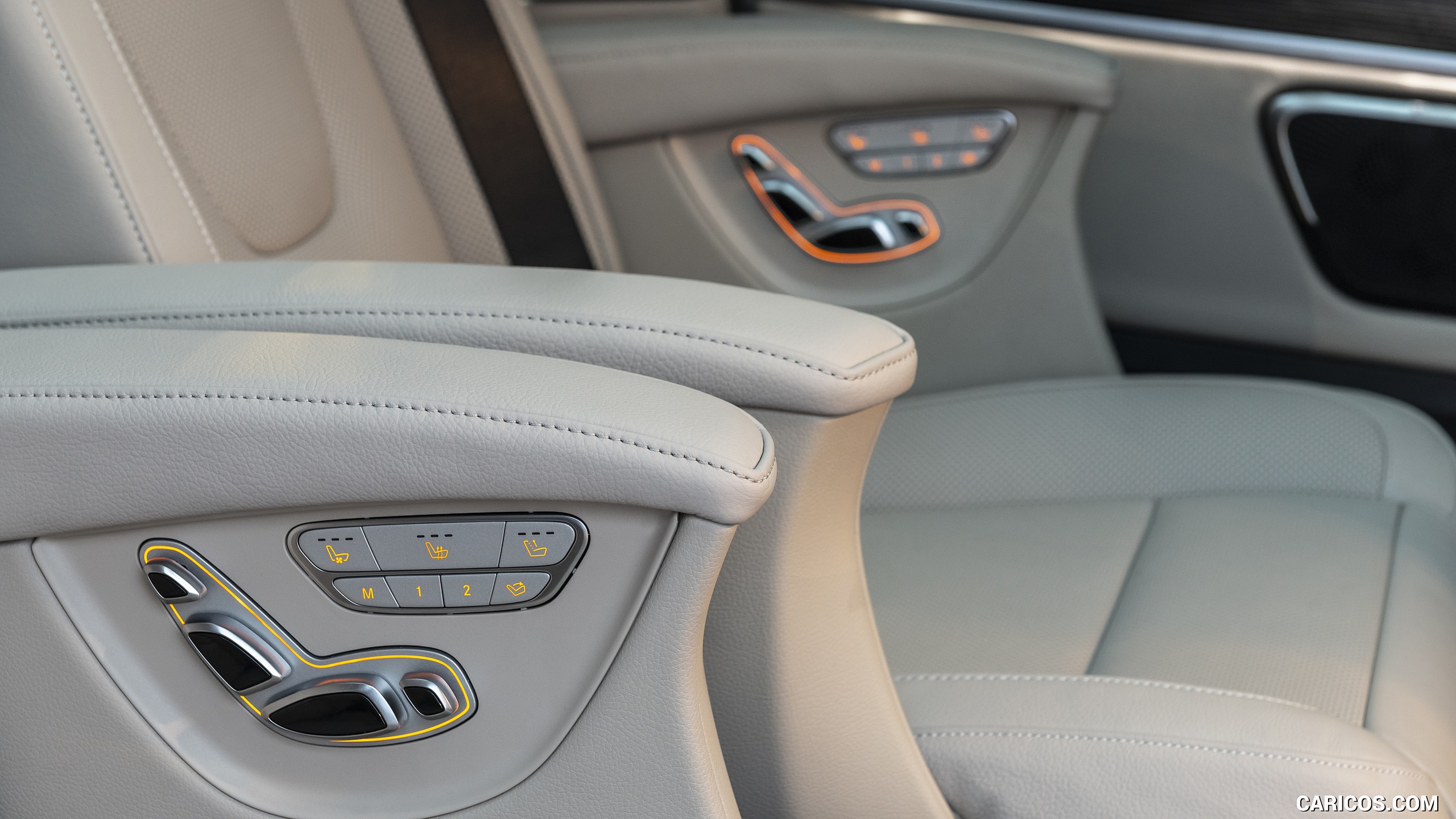 2019 Mercedes-Benz V-Class V300d AVANTGARDE - Interior, Rear Seats, #114 of 216