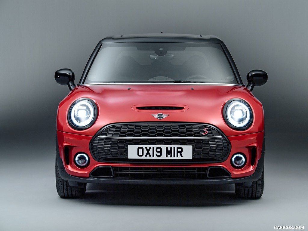 2020 MINI Clubman - Front