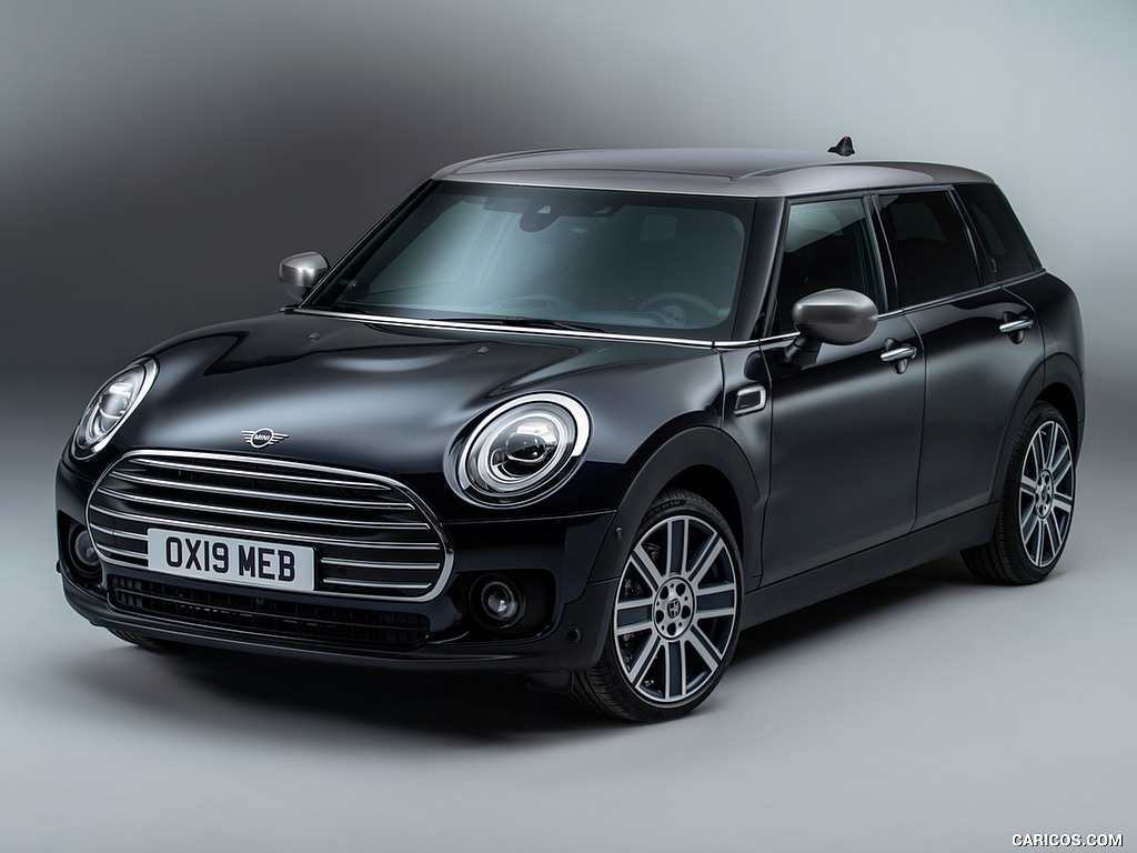 2020 MINI Clubman - Front Three-Quarter