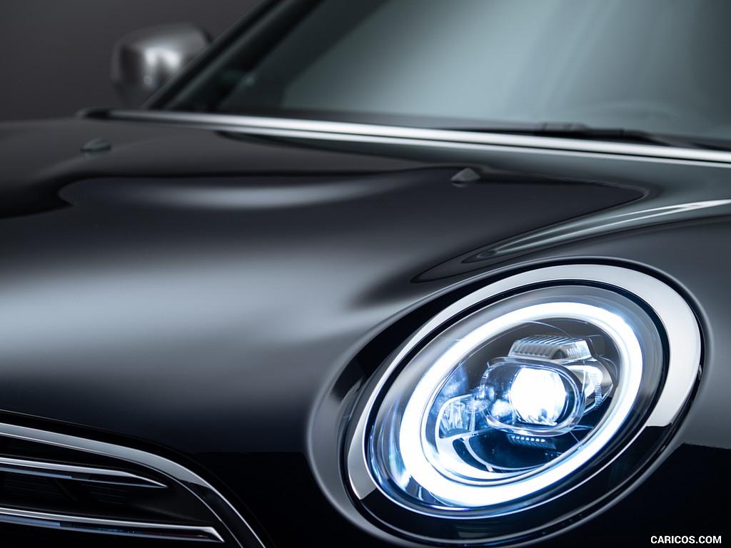 2020 MINI Clubman - Headlight