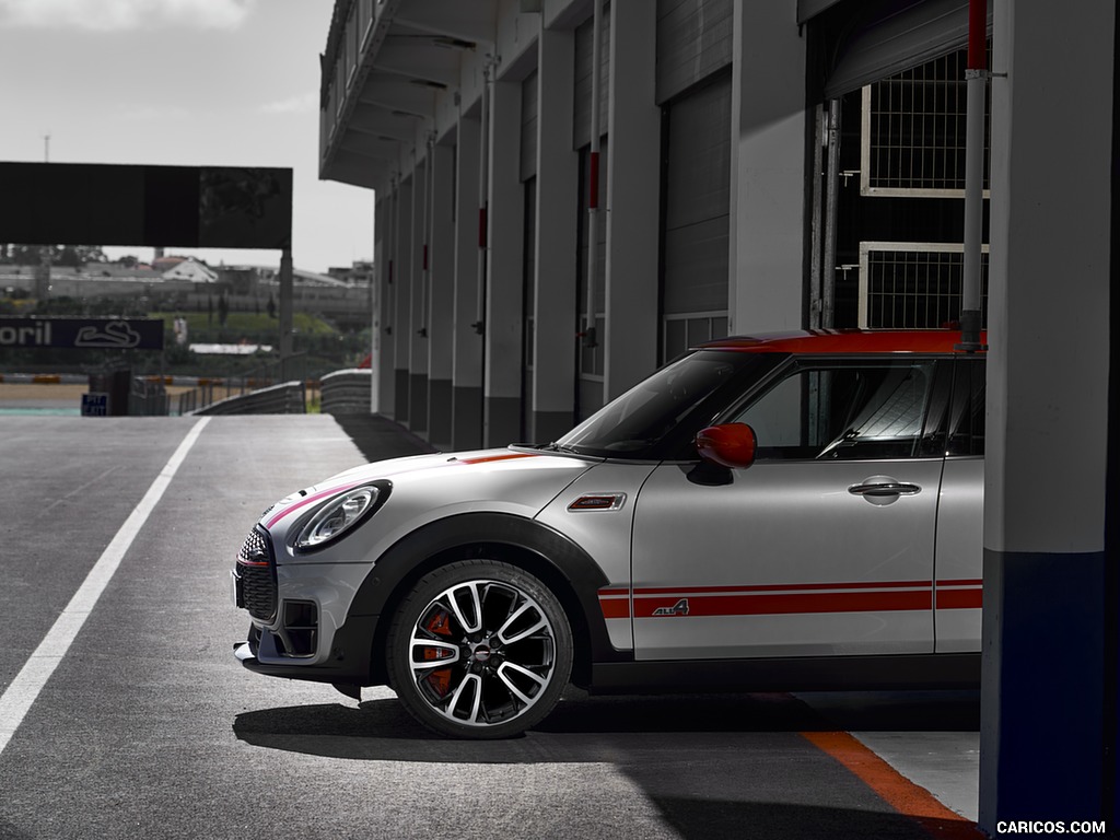 2020 MINI Clubman John Cooper Works                 - Detail