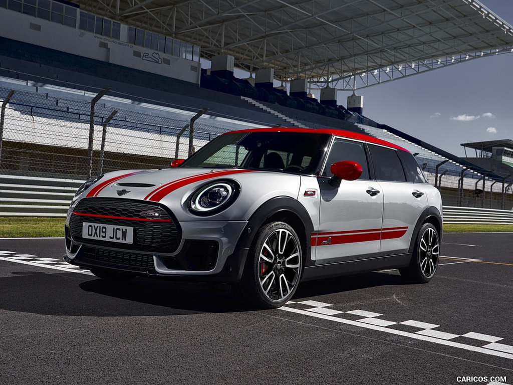 2020 MINI Clubman John Cooper Works                 - Front Three-Quarter