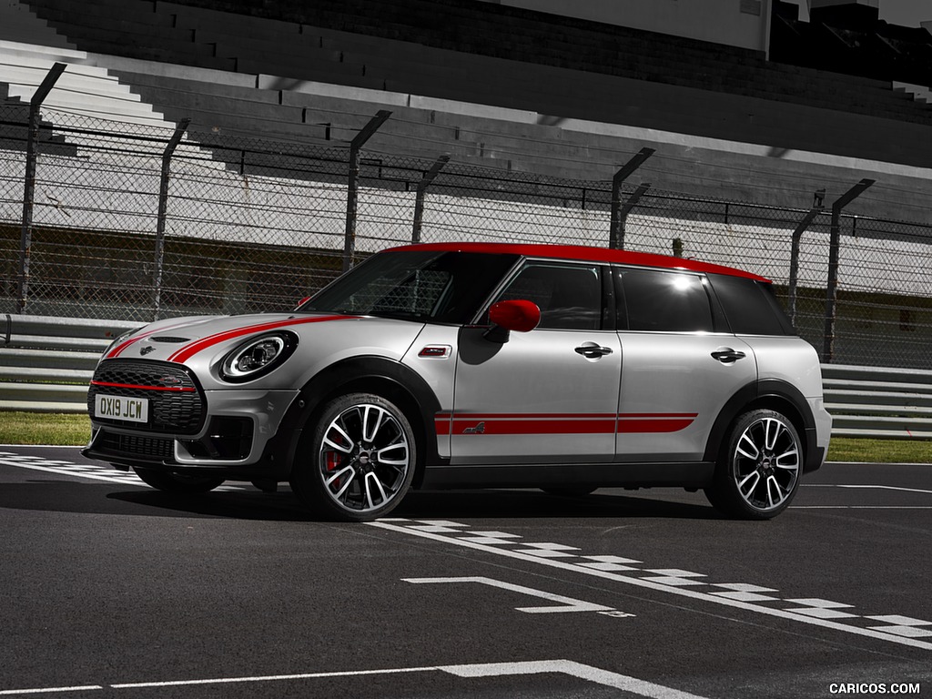 2020 MINI Clubman John Cooper Works                 - Front Three-Quarter