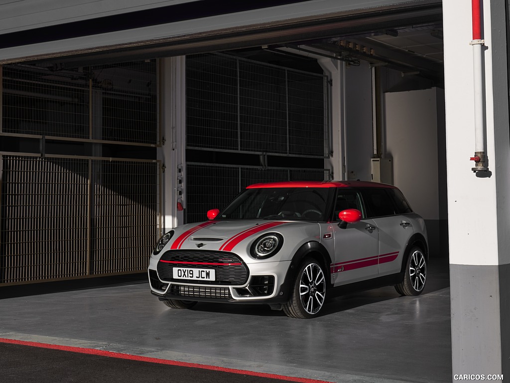 2020 MINI Clubman John Cooper Works                 - Front Three-Quarter