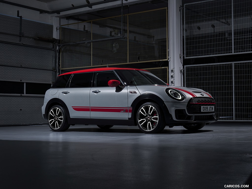 2020 MINI Clubman John Cooper Works                 - Front Three-Quarter