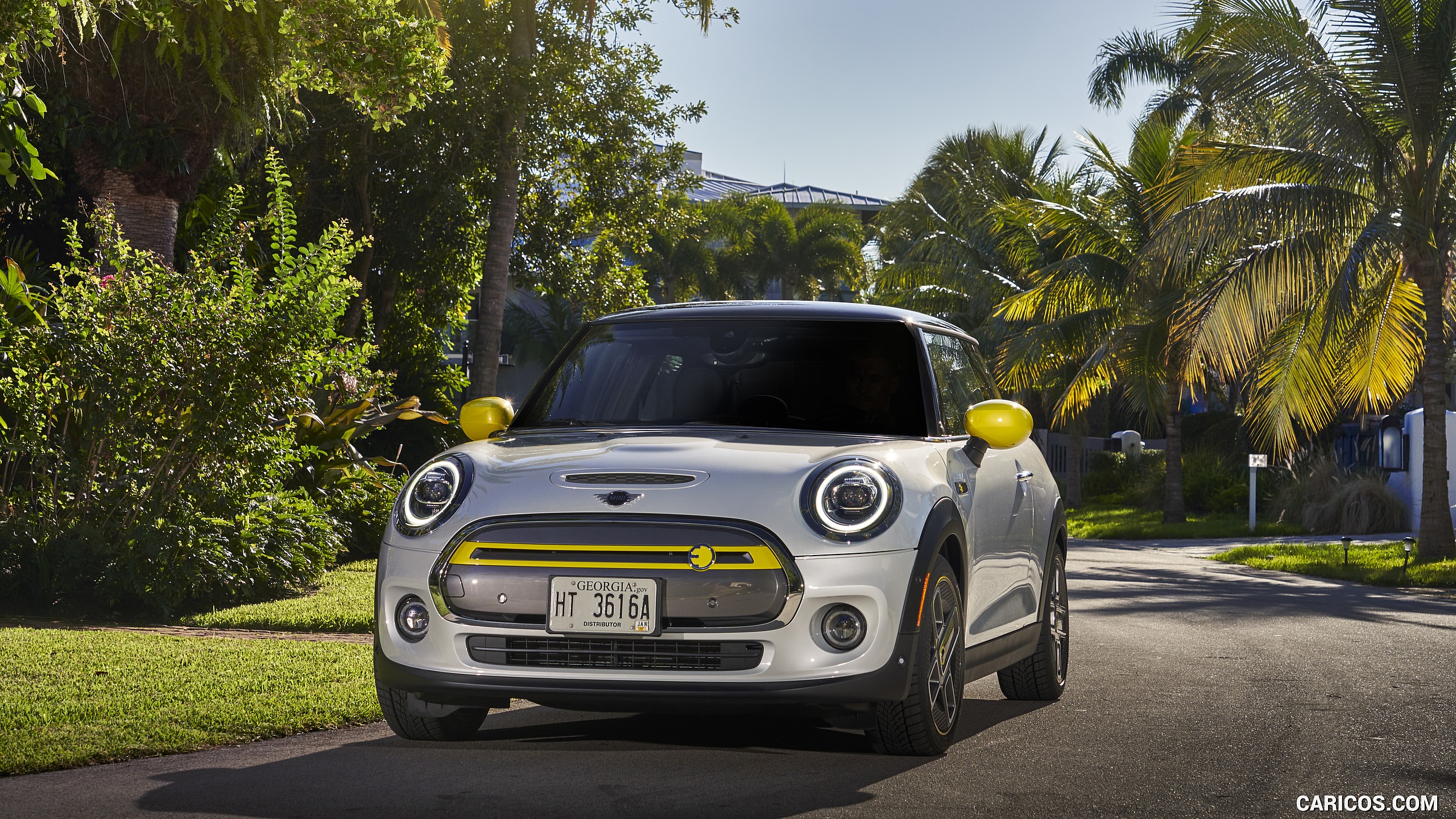 2020 MINI Cooper SE Electric - Front, #263 of 421