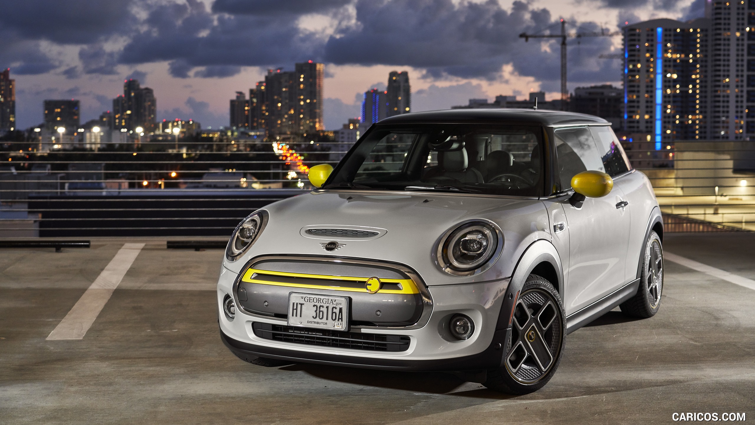 2020 MINI Cooper SE Electric - Front, #362 of 421