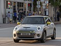 2020 MINI Cooper SE Electric - Front Three-Quarter