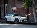 2020 MINI Cooper SE Electric - Front Three-Quarter