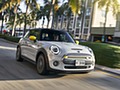 2020 MINI Cooper SE Electric - Front Three-Quarter