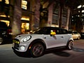 2020 MINI Cooper SE Electric - Front Three-Quarter