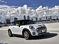 2020 MINI Cooper SE Electric - Front Three-Quarter